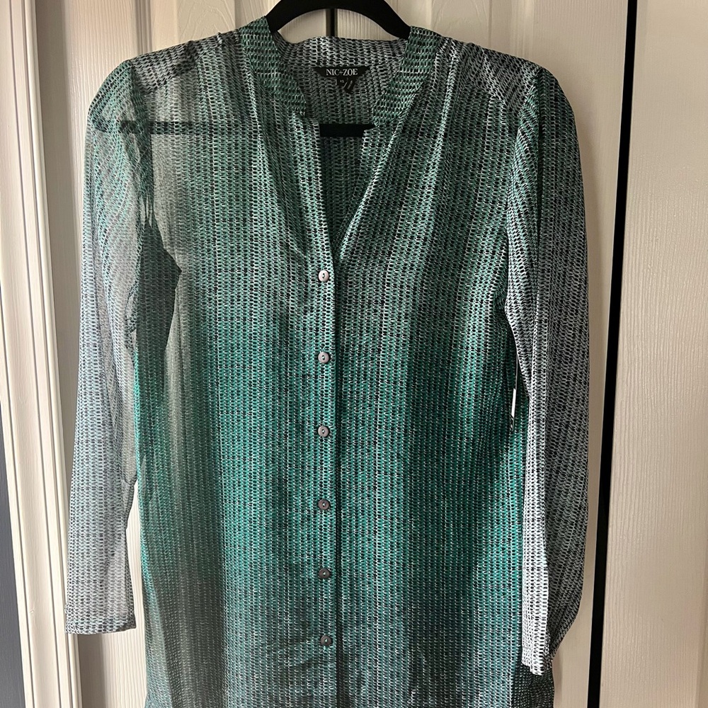 NWT Nic + Zoe Mesh Blouse Size XS (fits like a loose small) - Smoke Free Home